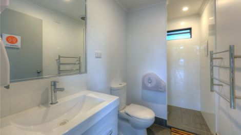 Clean modern amenities at Myrtleford Holiday Park