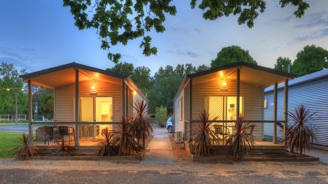 Myrtleford Holiday Park Ash Villas