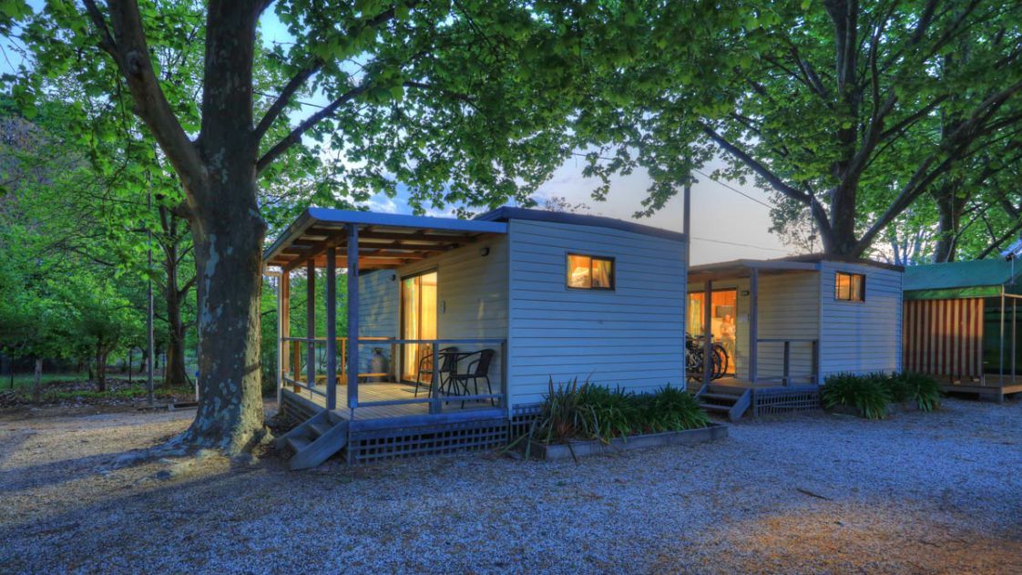 Myrtleford Holiday Park Wattle Cabins